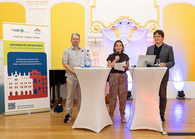 Uni im Rathaus "Man darf ja nix mehr sagen"