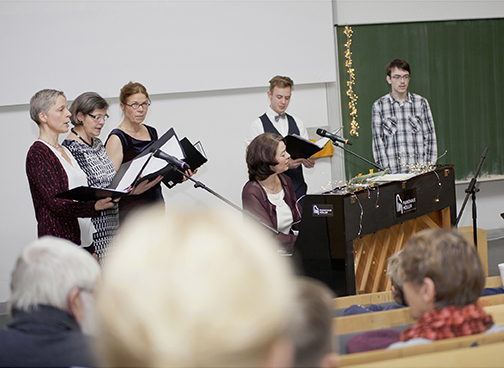 Kinder-Uni "Internationale Weihnachtslieder"